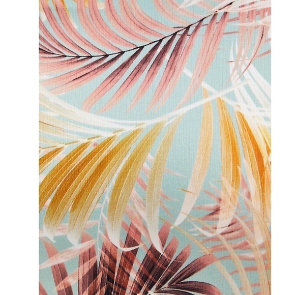 Torrid 0 MULTI GREEN LEAF SHINE TRIANGLE BIKINI SWIM TOP - Picture 3 of 4